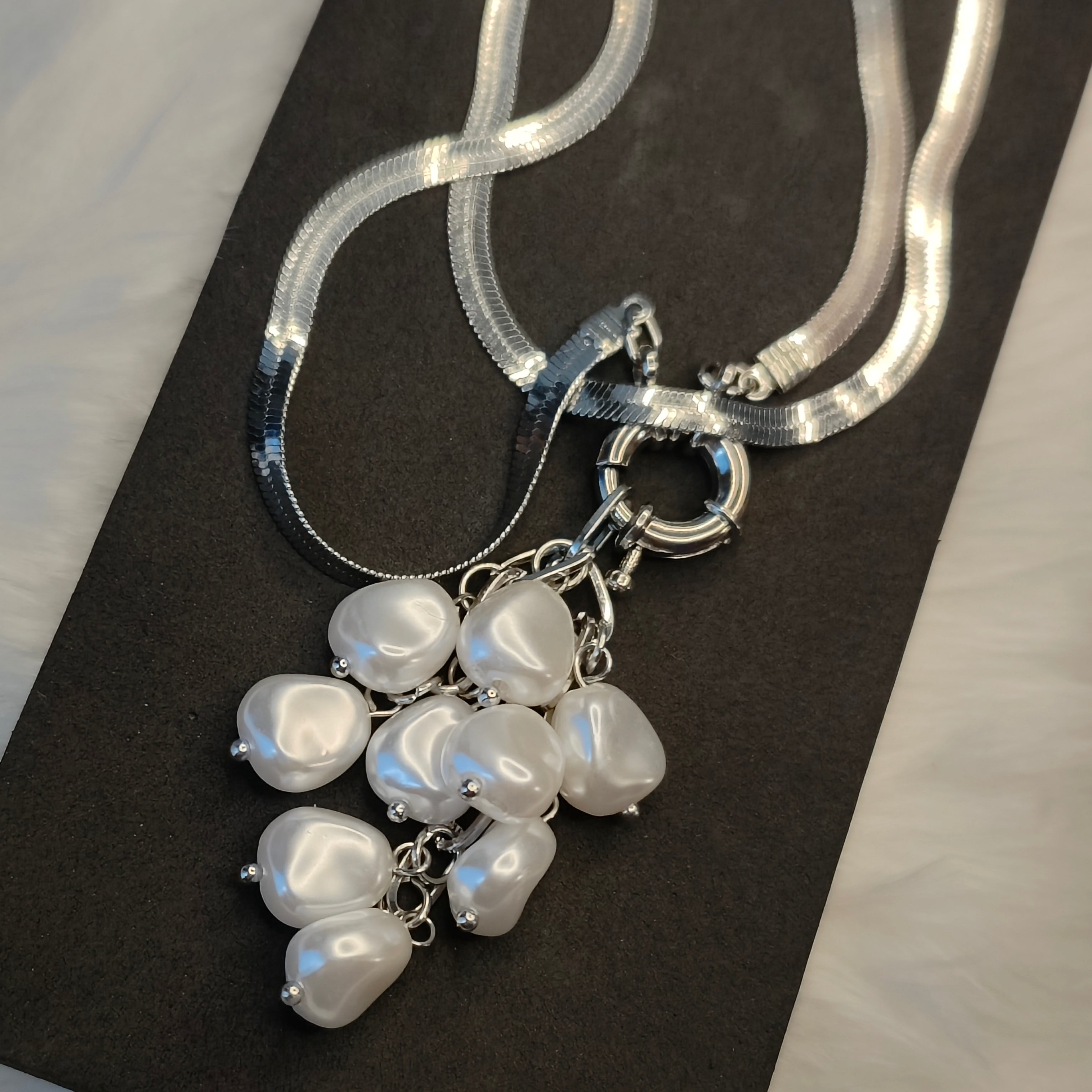Pearldust Necklace