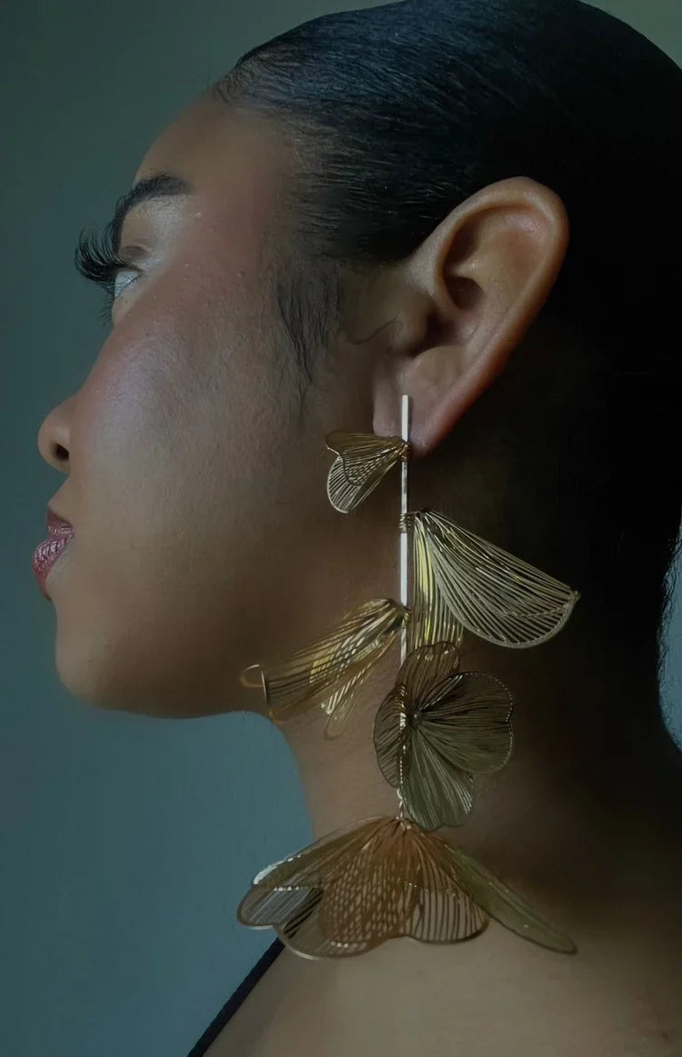 Premium alloy jewellery by Aadiraa by Aarushi 