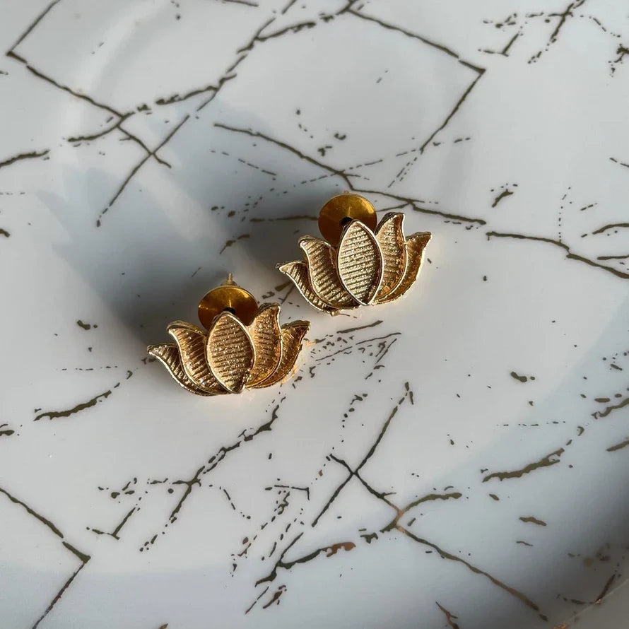 Minimal Golden lotus studs 