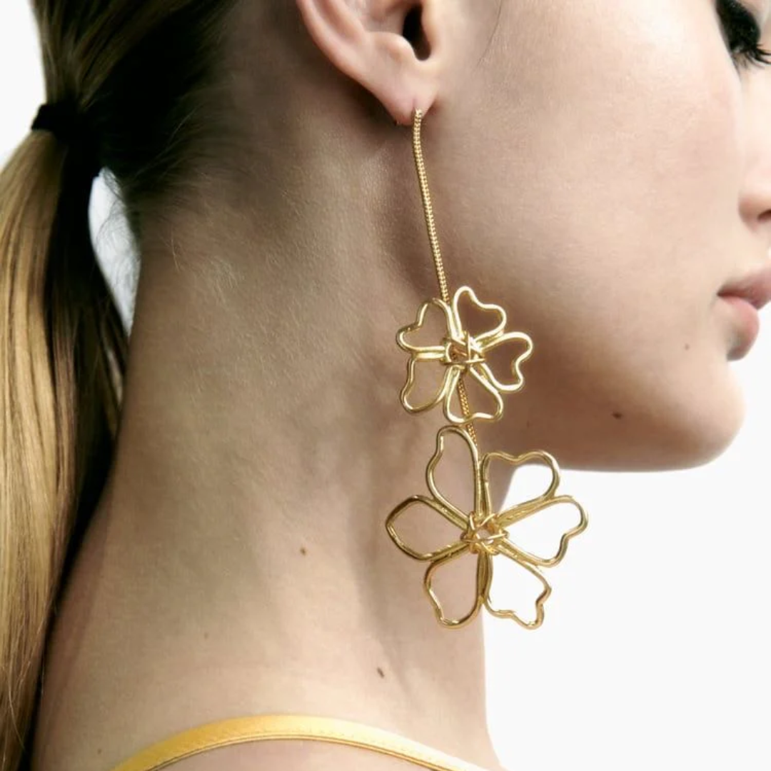 Golden Vinca Floret Danglers