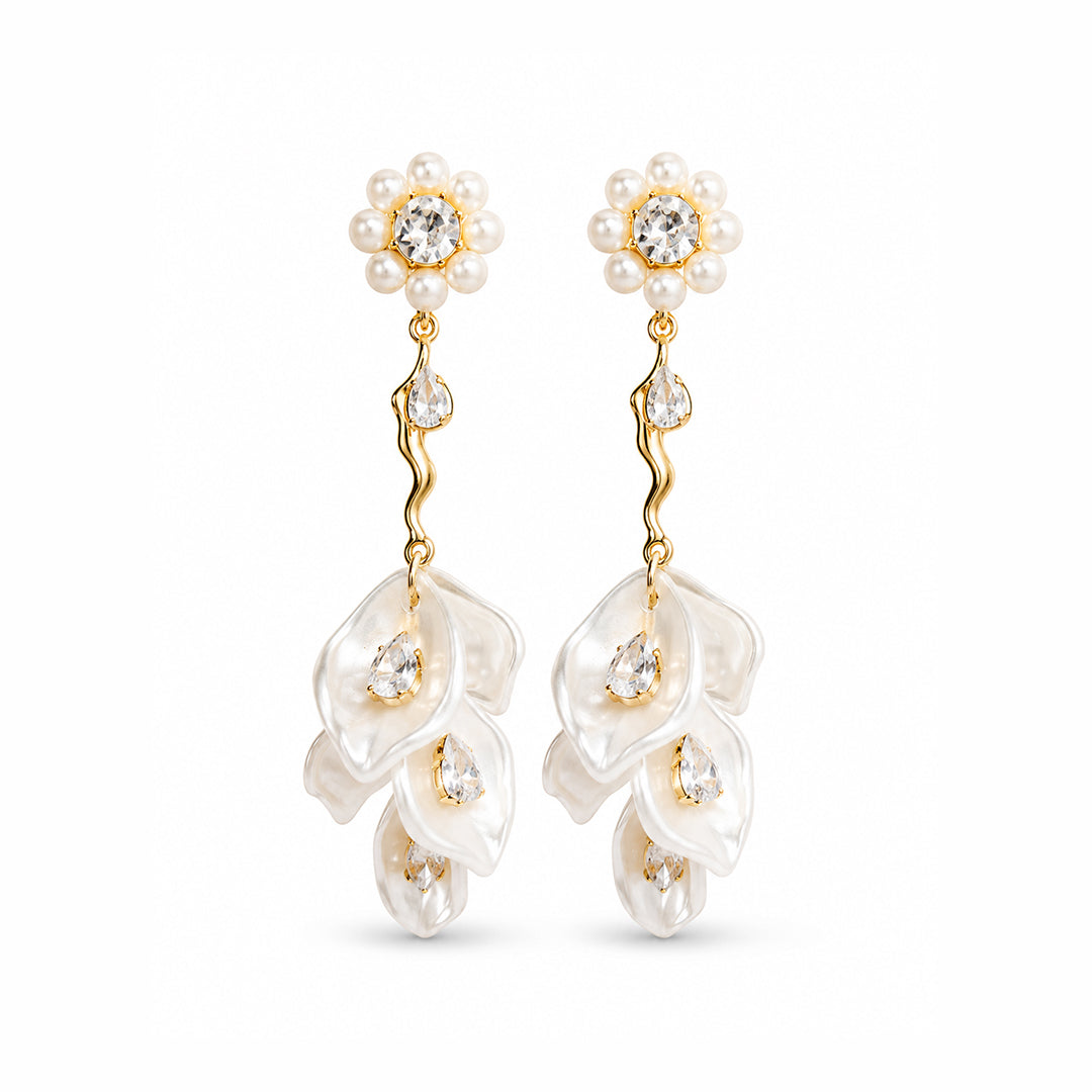 Lustre Lily Pearl Earrings