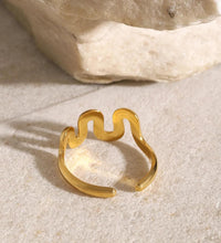 Sea Wave Classic Golden Ring