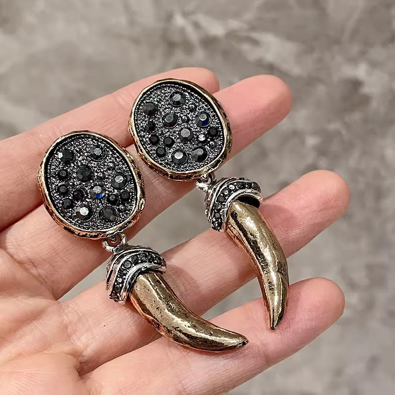 Fang of Obsidian Earrings