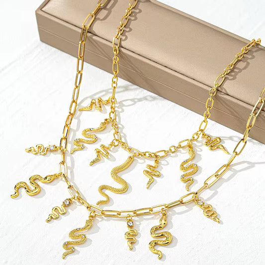 Double-layered Golden Medusa Twist Necklace