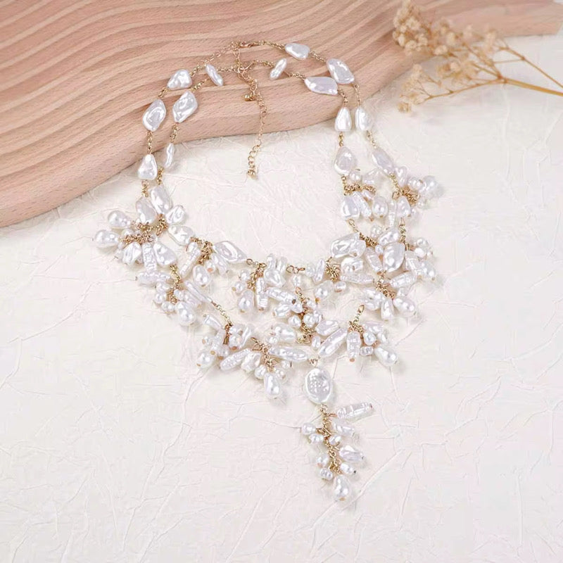 Whim of Pearl Necklace