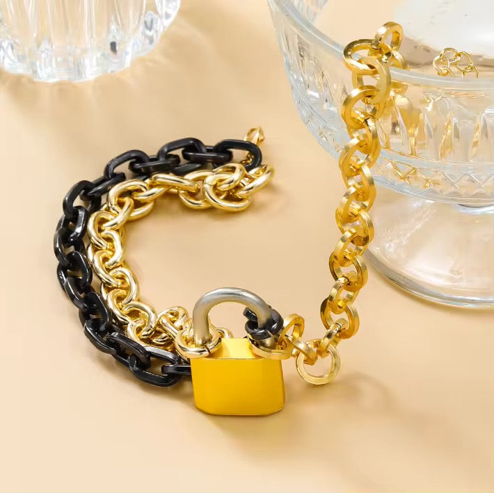 Lock-It Loud Neckchain