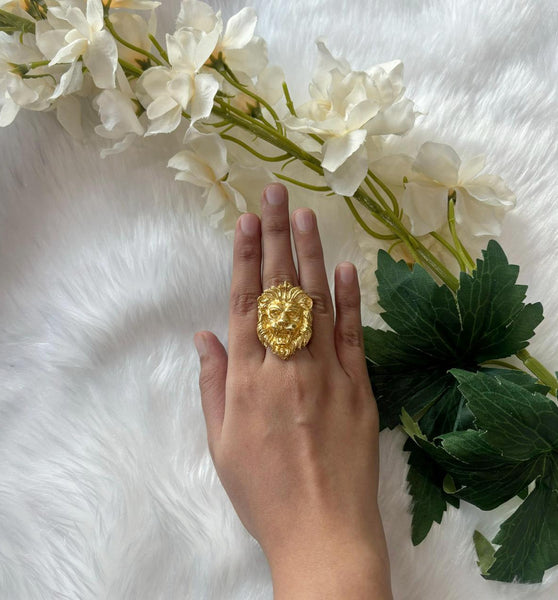 Golden Lion Face Ring