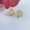 Stunning golden maple leaf earrings