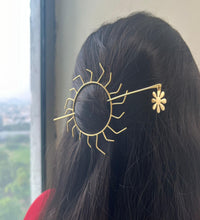 Sun Ray Wavy Hair Clip