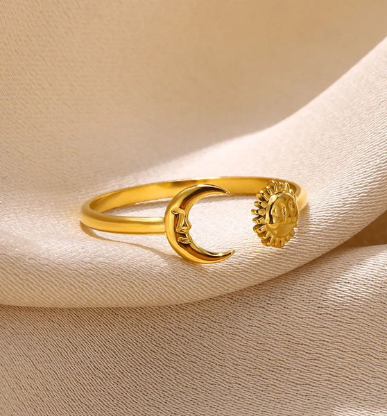 Minimalist Sun Moon Retro Ring