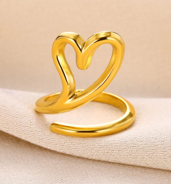 Golden Heart Princess Nail Ring