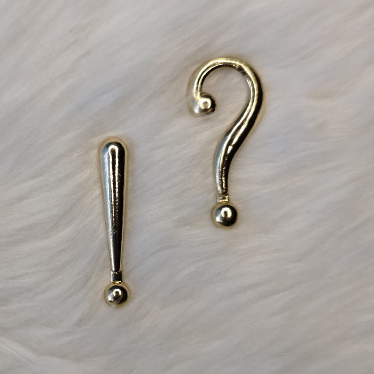 Take the Cue Earrings