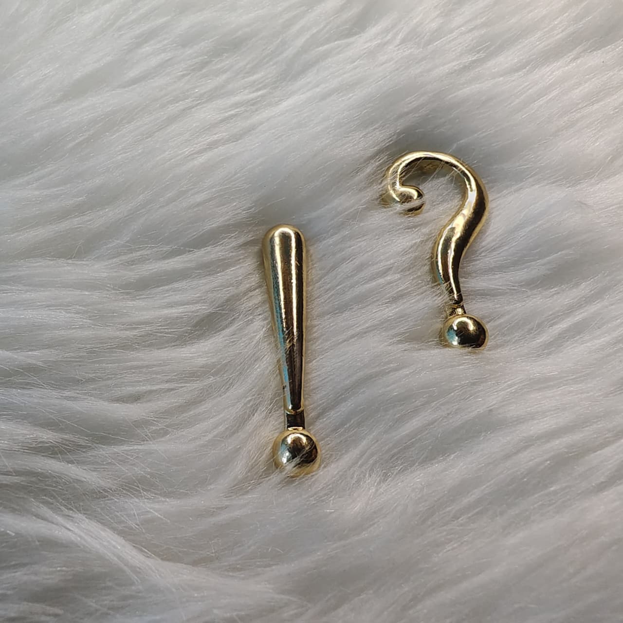 Take the Cue Earrings