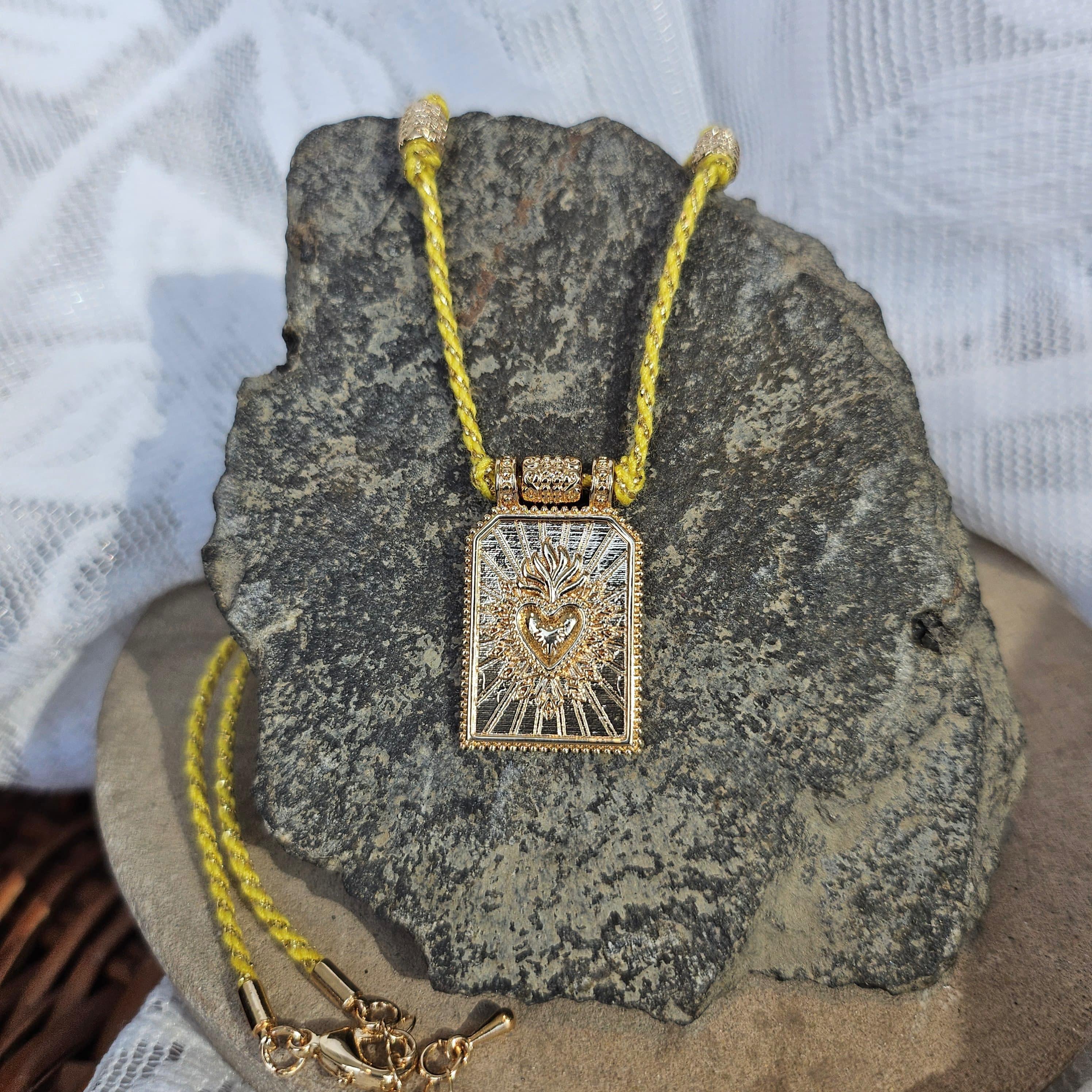 Golden Glow Chain